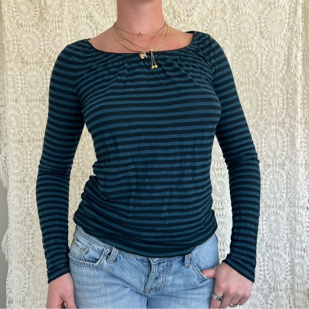 striped long-sleeve tee